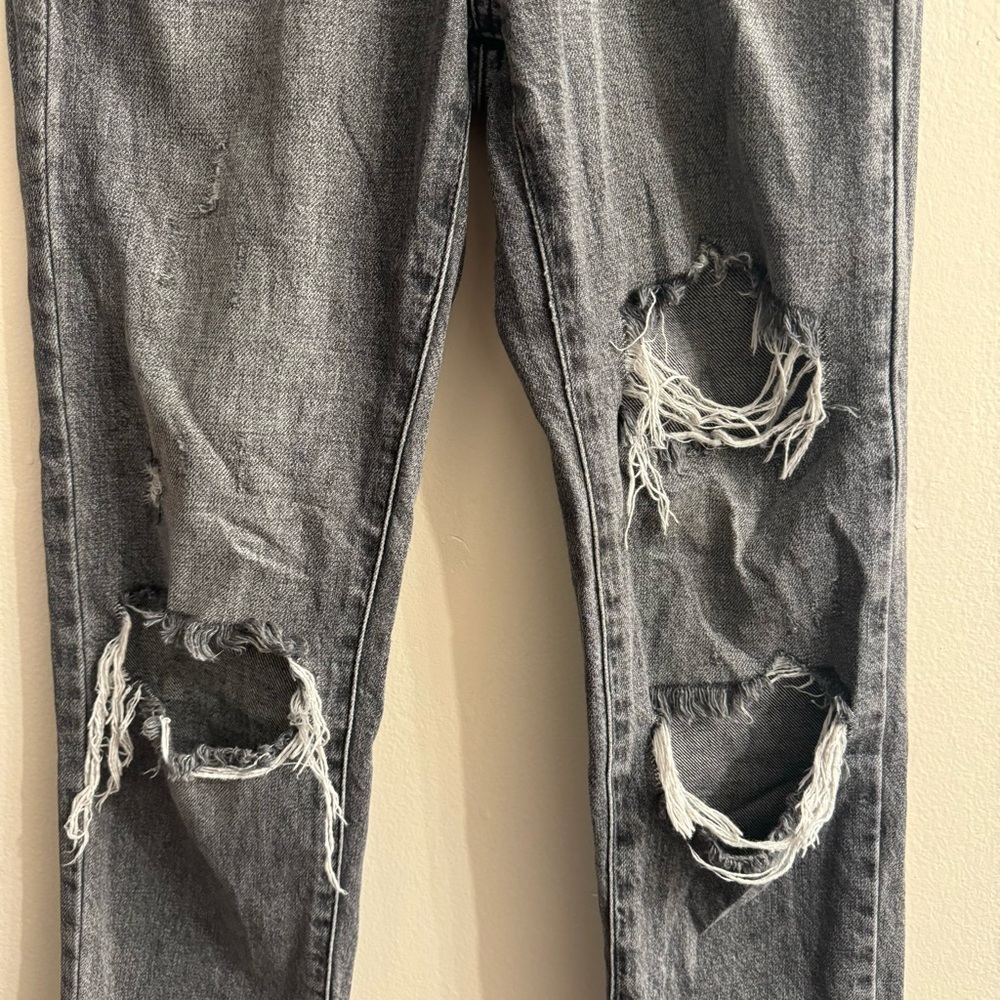 BDG Women’s Black/Grey Wash Distressed Slim Straight Leg Jeans Size 24 - Picture 5 of 5